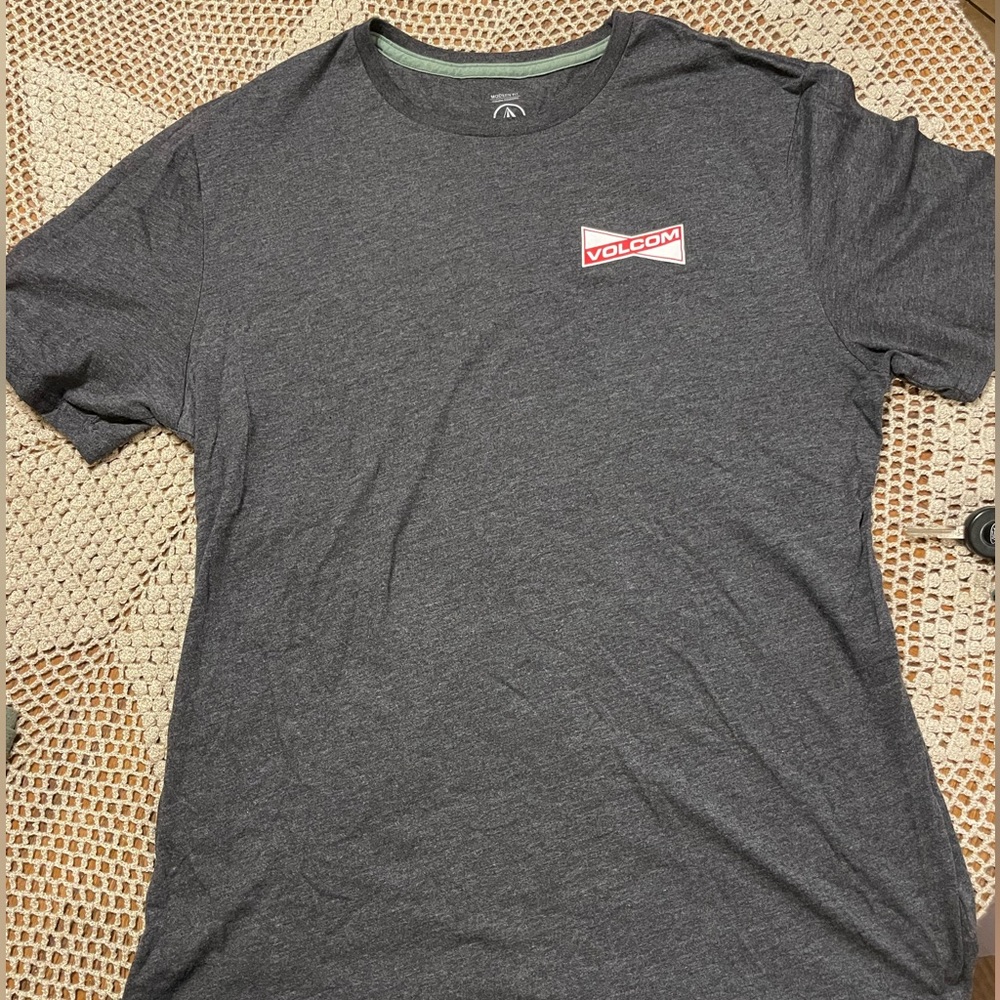 Gray XL Volcom T-Shirt